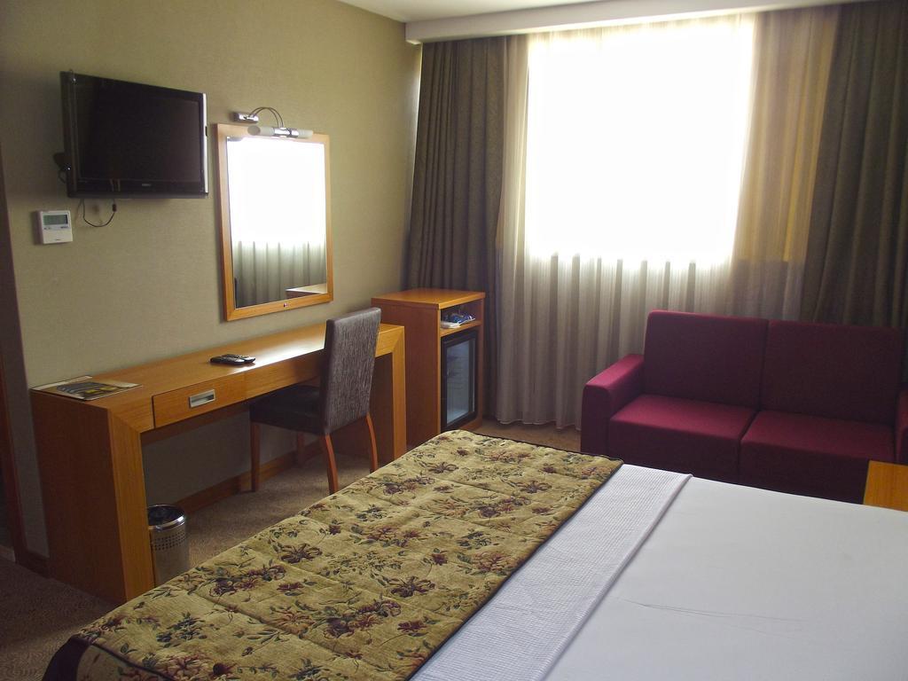 Pinar Elite Hotel Adana Esterno foto